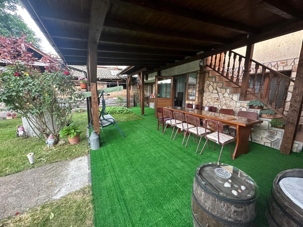 Къща За Гости Даутев Връх Bansko Eksteriør bilde